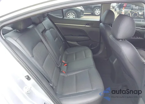 2017 Hyundai Elantra Limited z USA, uszkodzony, nr VIN 5NPD84LF5HH186103